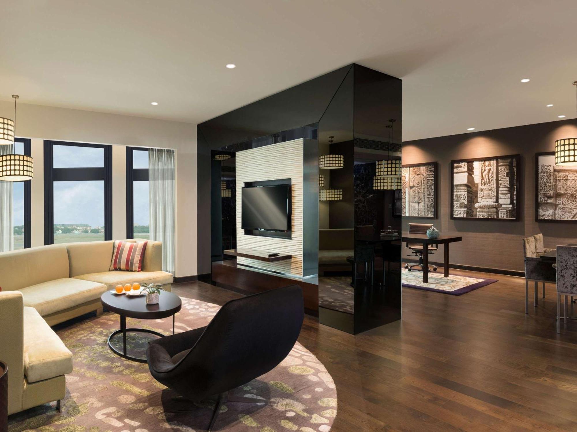 Pullman New Delhi Aerocity Exterior foto A typical apartment interior